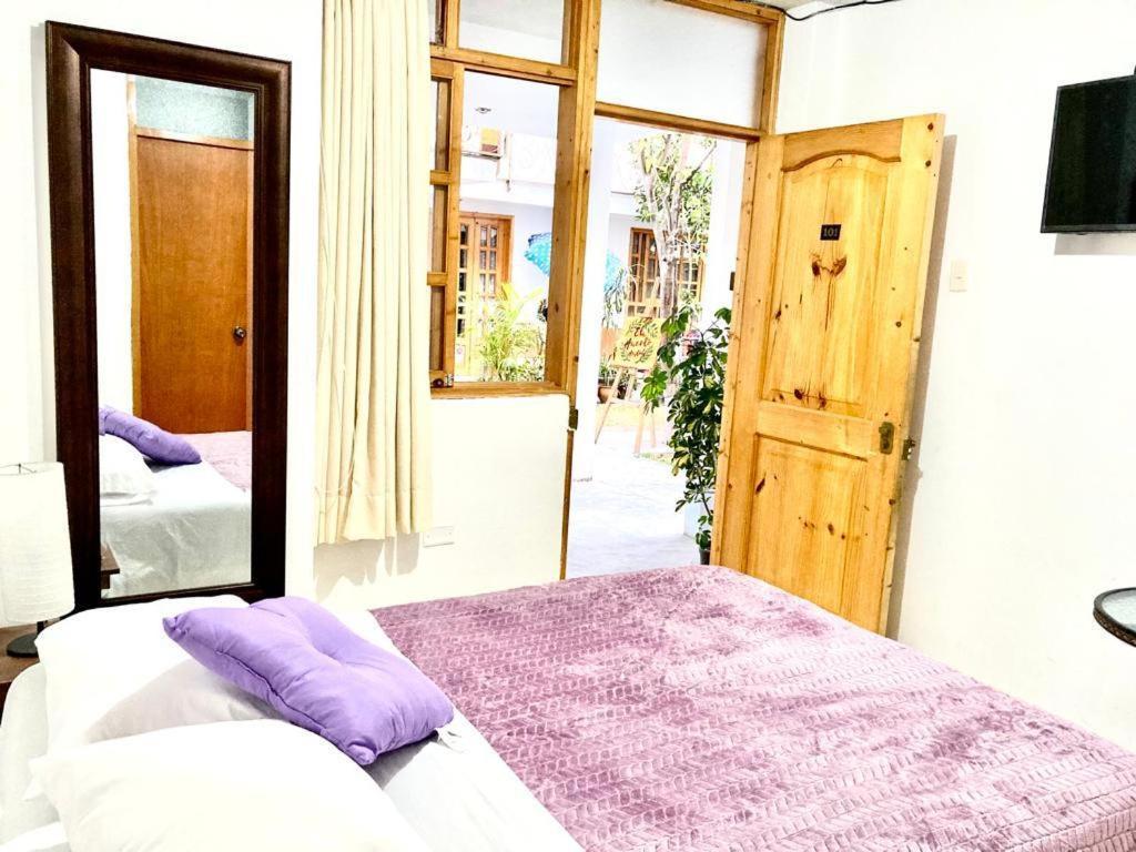 ホテル Garden House イカ エクステリア 写真